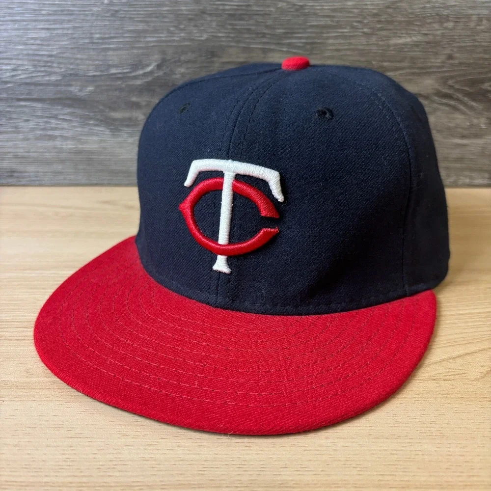 Minnesota Twins Hat Cap Fitted 7‎ Blue New Era MLB Baseball USA Made